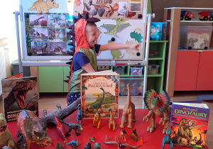 Muzeum dinozaurów z żywym eksponatem "Dino- Olek".